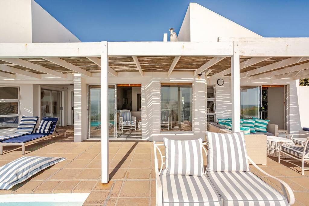 La Petite Baleine Oceanfront Luxury Villa De Kelders Zewnętrze zdjęcie