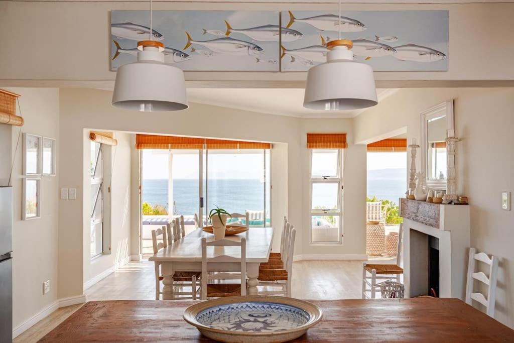 La Petite Baleine Oceanfront Luxury Villa De Kelders Zewnętrze zdjęcie