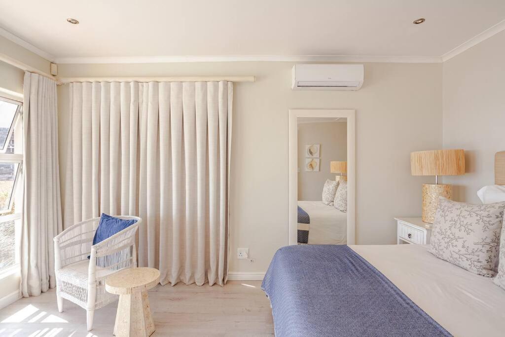 La Petite Baleine Oceanfront Luxury Villa De Kelders Zewnętrze zdjęcie